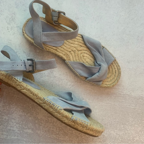 Splendid Suede Buckle Bow Front Sandals - Picture 3 of 7